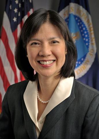 Phyllis Fong (wiki)